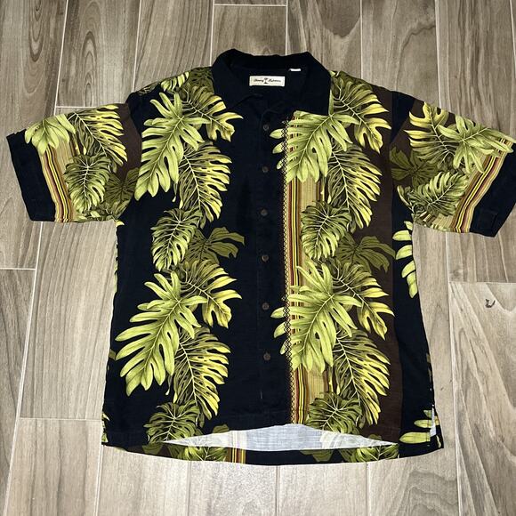 Tommy Bahama Hawaiian Button Up Silk Shirt Mens Medium Fronds Floral Camp Black - Picture 1 of 11